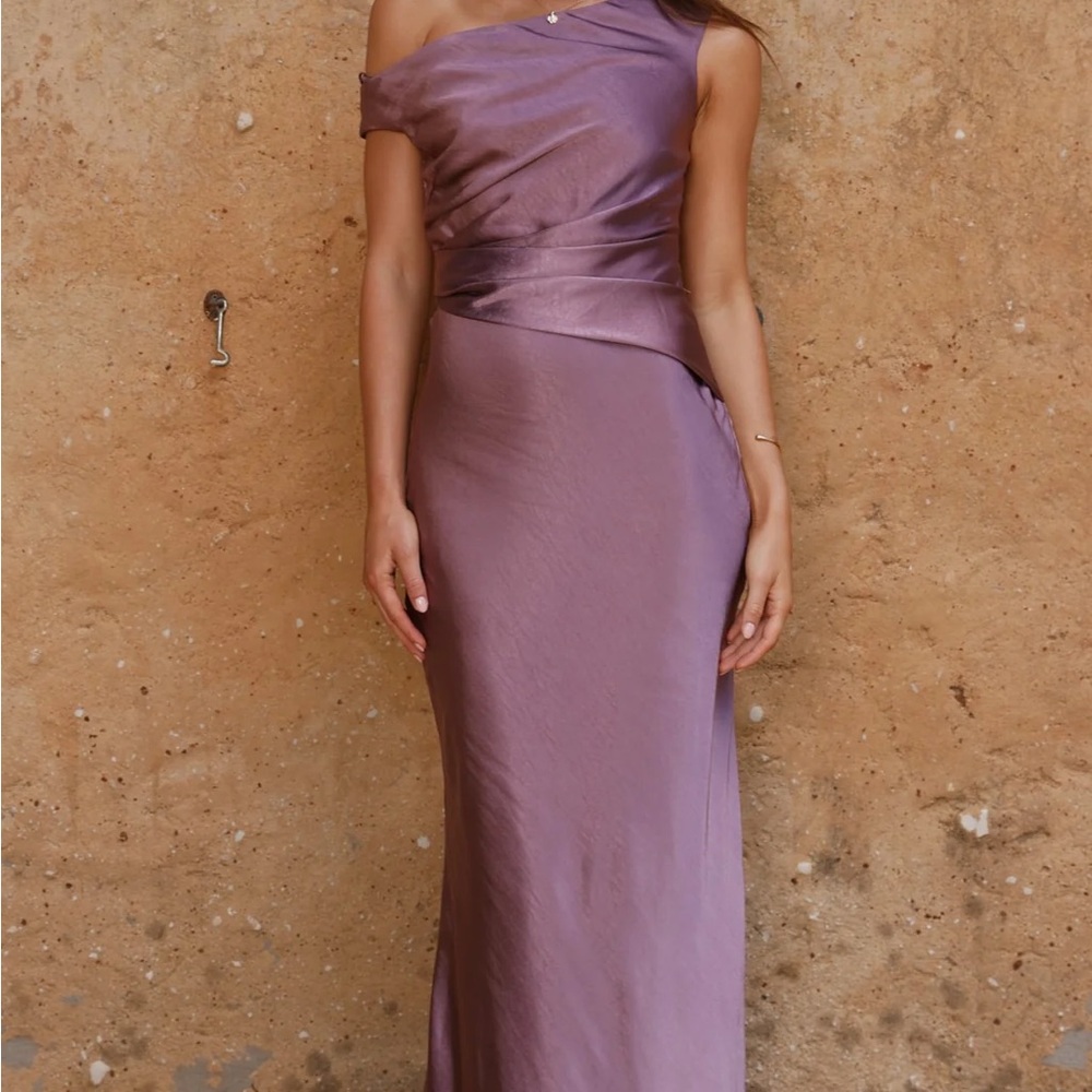 Elegant Off-Shoulder Purple Dress